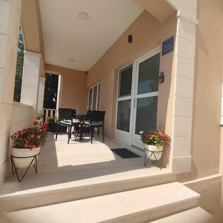 Ivano Apartamento Ston Exterior foto